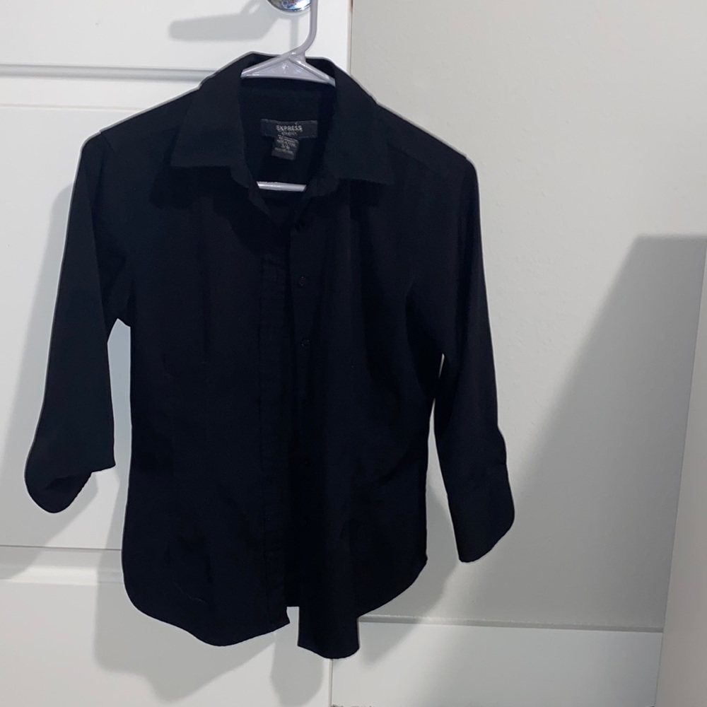 Express 3/4 sleeve button up top